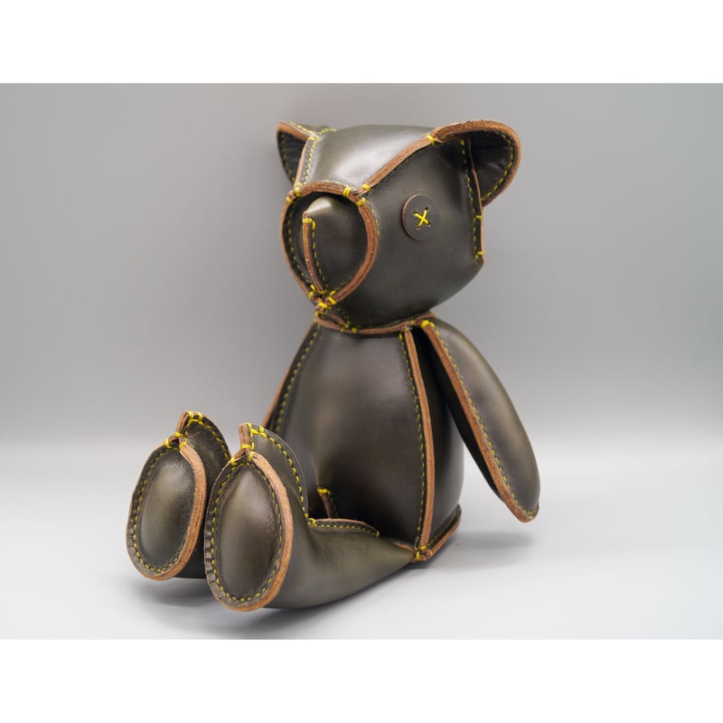 OREG LAB 》 Leather Stuffed Bear | MULTI LAB. EST