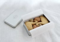 スワンのクッキー缶／グルテンフリー【○店頭お渡し(10/19以降予定)】