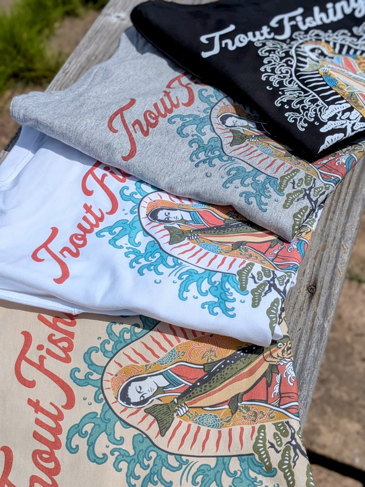 J&TROUT トラウト　ニジマス 管釣り　Tシャツ 鱒　聖母マリア　シムス マリアTシャツ（ホワイト） | J＆TROUT