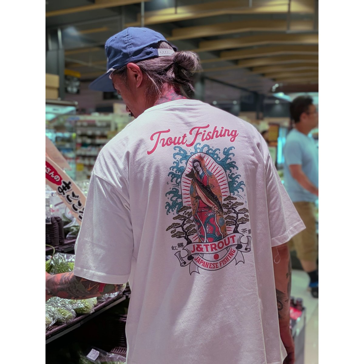 J&TROUT トラウト　ニジマス 管釣り　Tシャツ 鱒　聖母マリア　シムス マリアTシャツ（ホワイト） | J＆TROUT