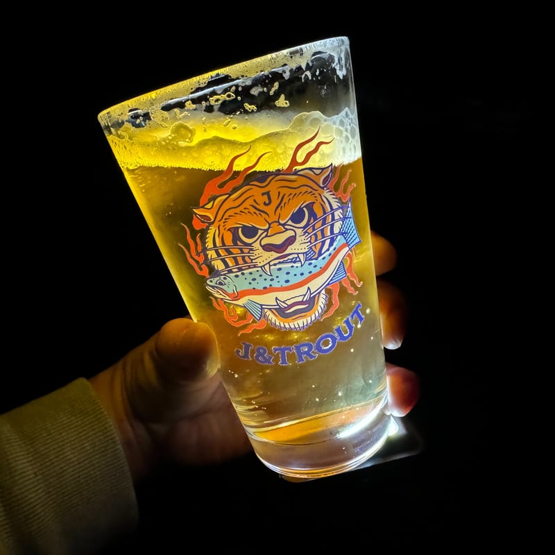 パイントグラス タイガー | J＆TROUT