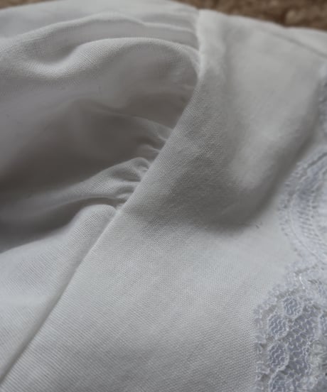 White lace tunic shirt 🕊️