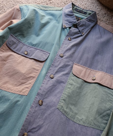 Multi-color block design 90's shirt