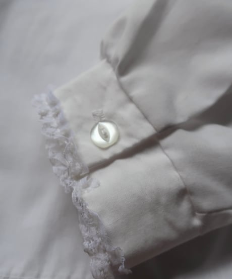 Stand collar lace shirt 𓆸
