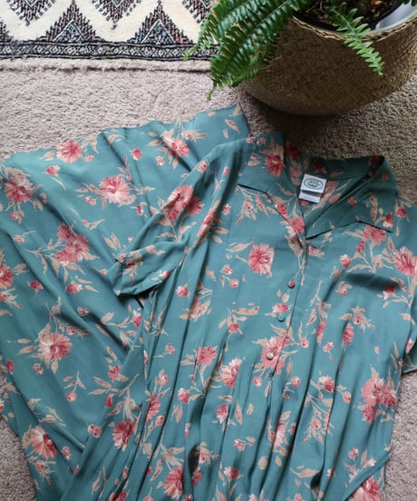 Laura Ashley Made in U.K. floral long dress💐
