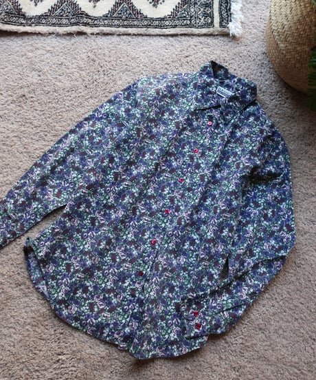 Flowers shirt🪻🪻🪻