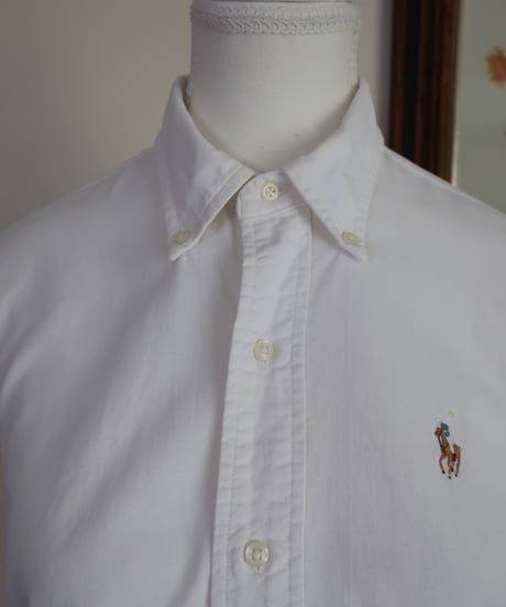 White polo cotton shirt🏇