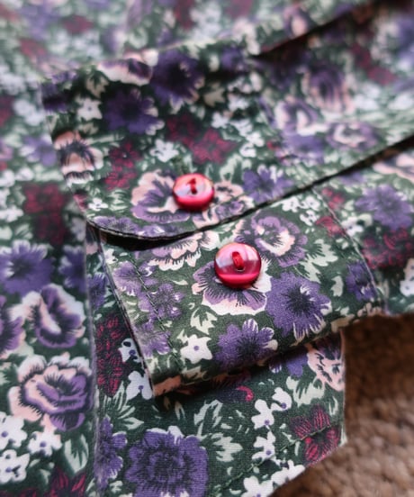 Flowers shirt🪻🪻🪻