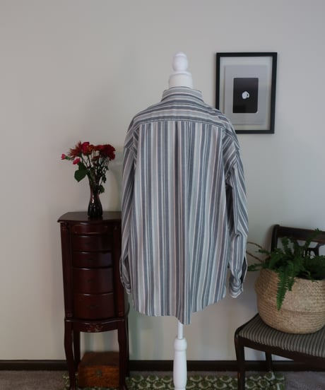 Striped large shirt🎪