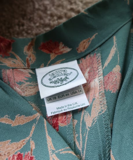 Laura Ashley Made in U.K. floral long dress💐