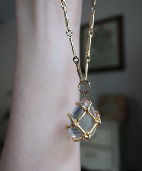 Gold tone stone hold necklace 🪨セット販売専用