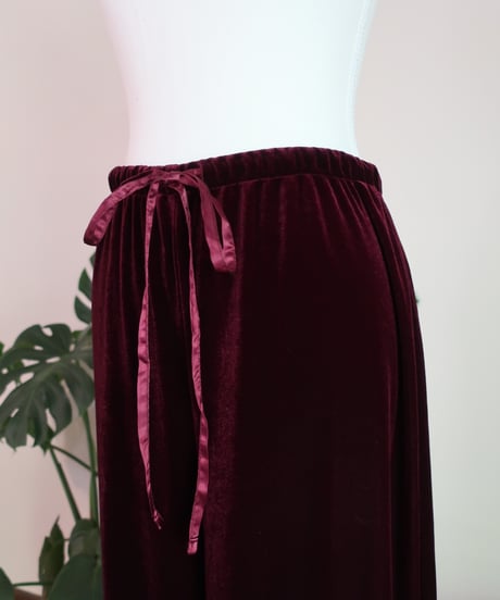 Wine red velvet shirt and pants set👯‍♀️🥀