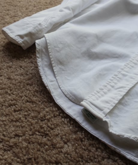 White polo cotton shirt🏇