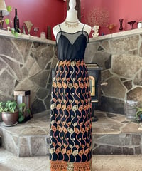 Embroidery long skirt
