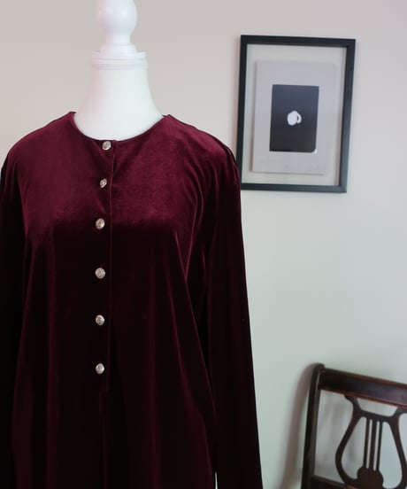 Wine red velvet shirt and pants set👯‍♀️🥀