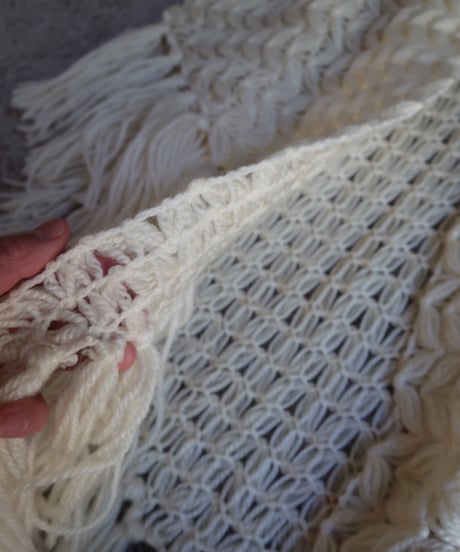Cream knitting poncho 🐑