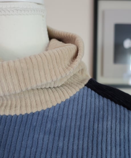 UNITED COLORS OF BENETTON top