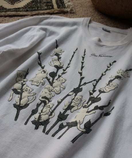 Petal pets 90’s T-shirt 𓃠 As is