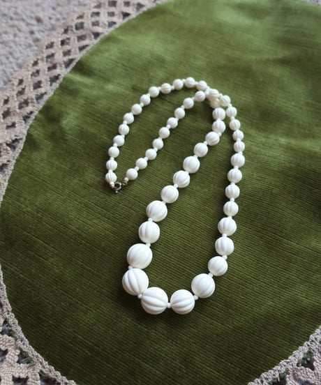 White beaded long necklace 🫧🧼　セット販売専用アイテム