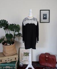 Square lace collar mini dress 𓆸