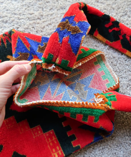 Handcrafted woven tapestry bag🏺