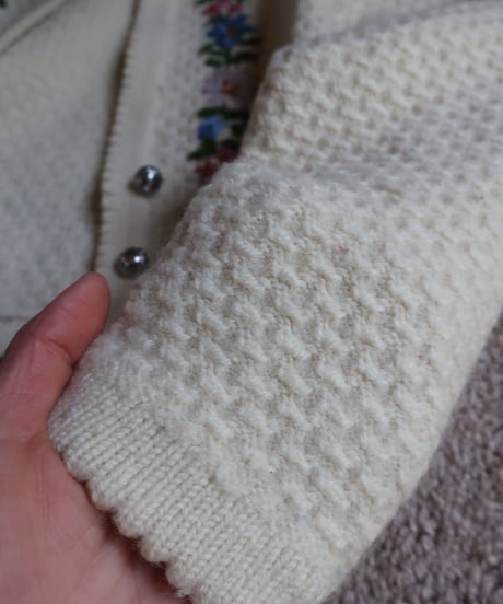 Austrian knitting flower embroidery cardigan 💐
