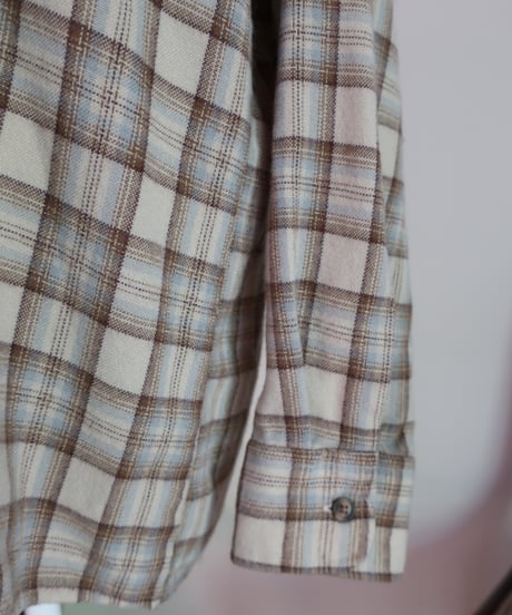 Acryl checked shirt 🏔️