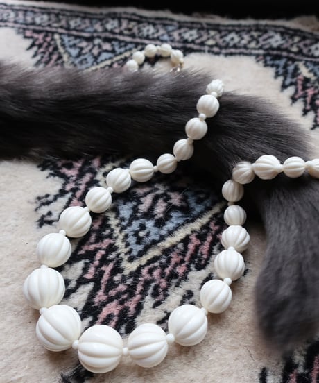 White beaded long necklace 🫧🧼　セット販売専用アイテム