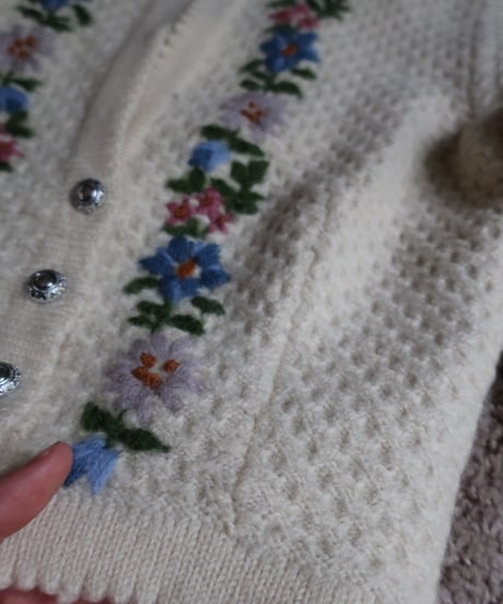 Austrian knitting flower embroidery cardigan 💐