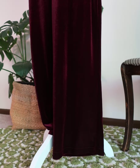 Wine red velvet shirt and pants set👯‍♀️🥀