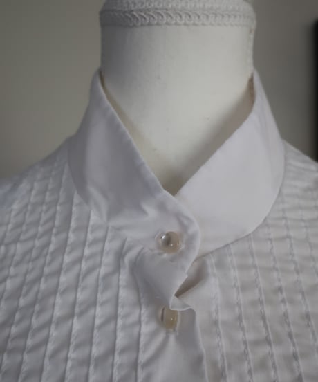 White lace tunic shirt 🕊️
