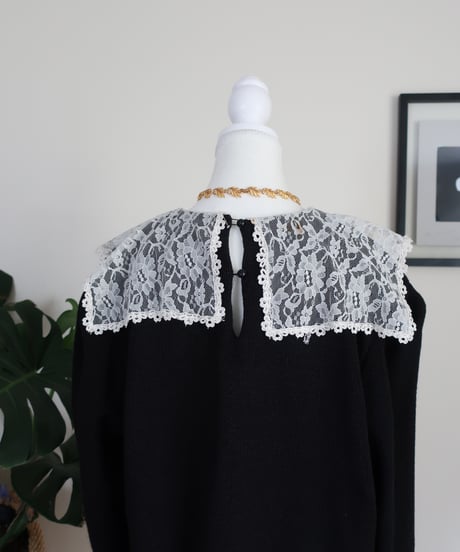 Square lace collar mini dress 𓆸