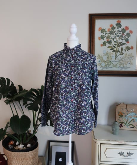 Flowers shirt🪻🪻🪻