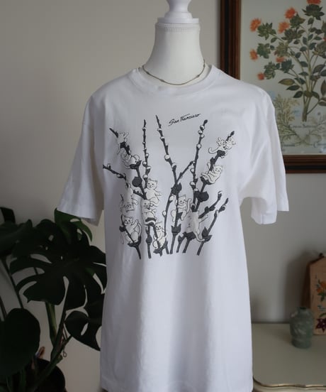 Petal pets 90’s T-shirt 𓃠 As is