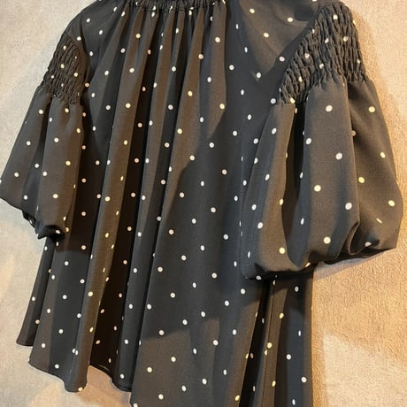 Drawer - OBLI  オブリ　ドットブラウス OBLIオブリベルベットドットブラウスリボン - メルカリ
