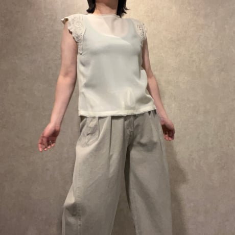 ブラウス