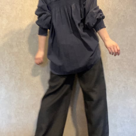 シアーブラウス