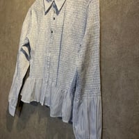 デザインブラウス