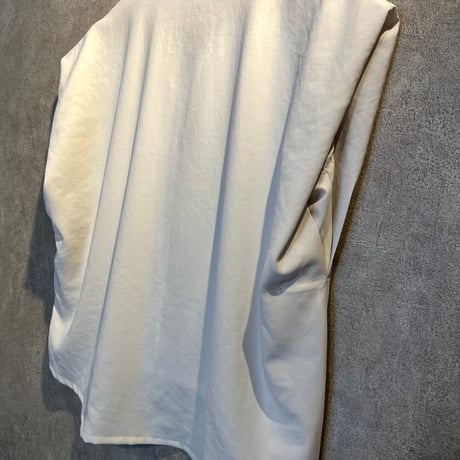 ブラウス