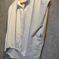 ブラウス