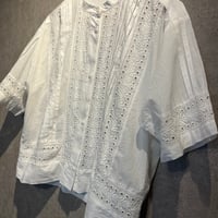 ブラウス