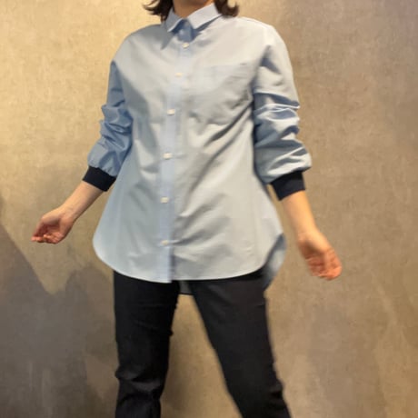 ストレートデニム
