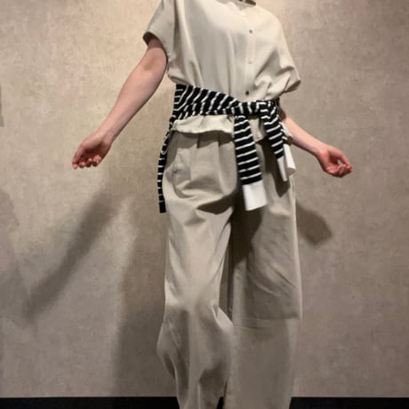 ブラウス