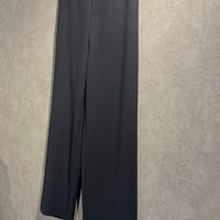 ストレートパンツ