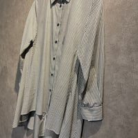 ストライプブラウス