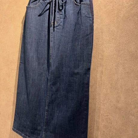 デニムスカート