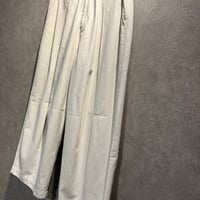 ストレートデニム