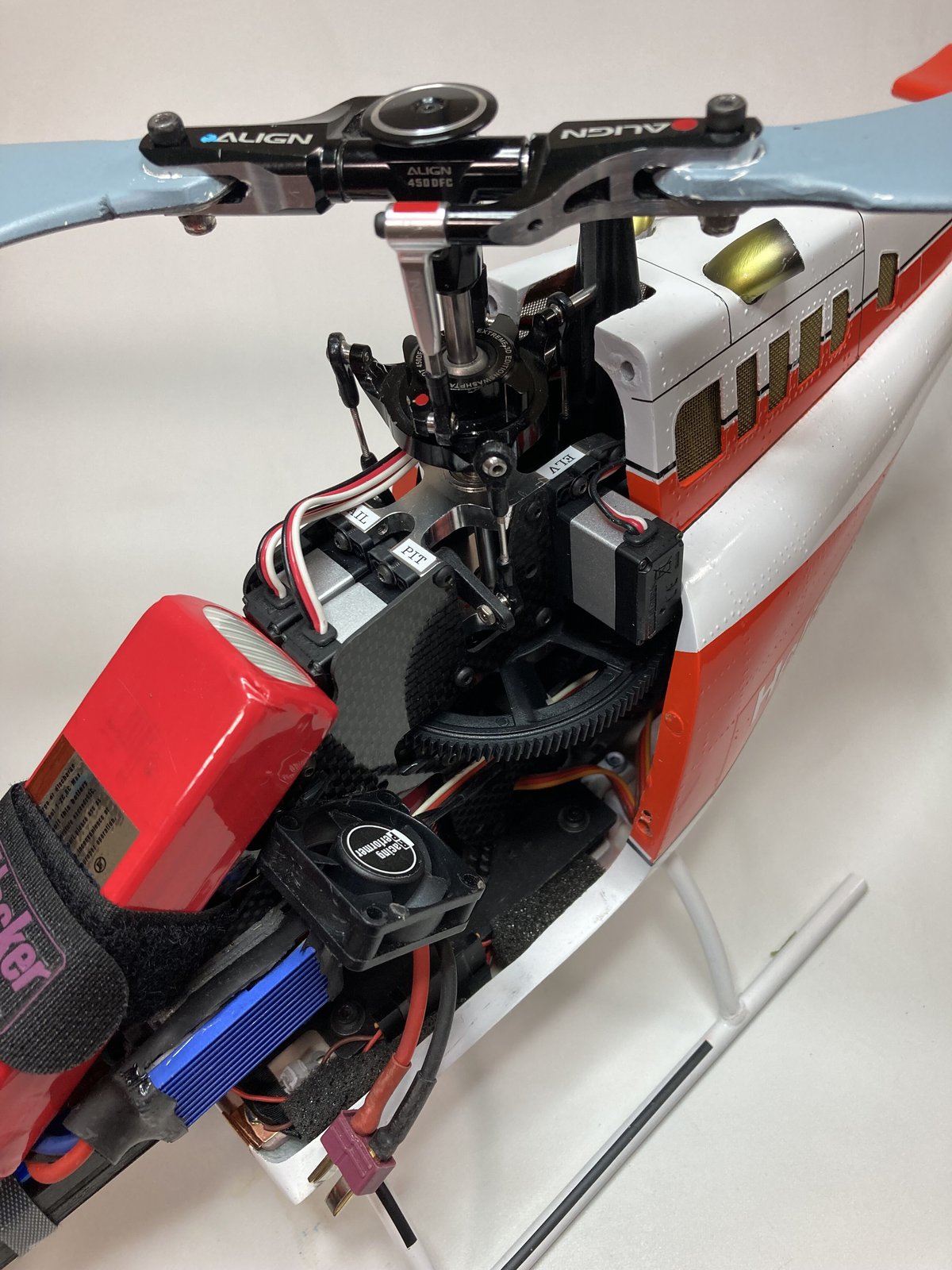 450クラス電動ヘリコプター　フルカスタム仕様　中古美品 450クラス ジェットレンジャー 完成機 | PRETA STORE