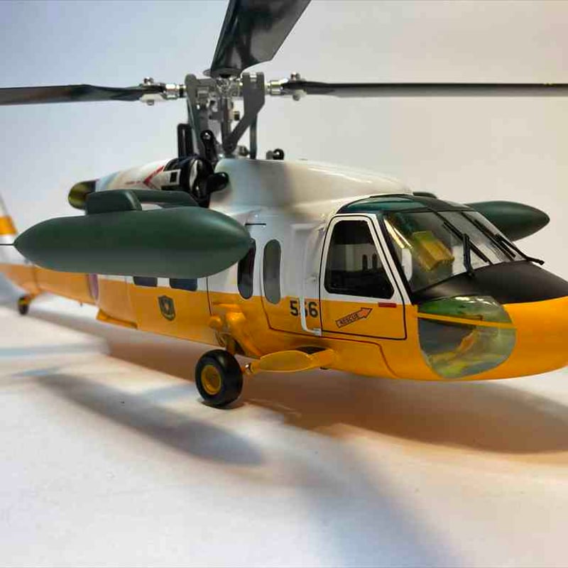 ☆ OMP M1 UH60 ブラックホーク仕様 ラジコンスケールヘリ ☆ UH60