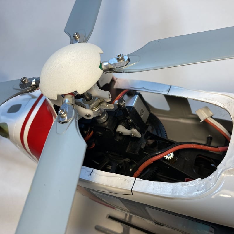 ラジコンヘリ　スケールボディー EC135 Amazon | バッテリー追加可能。日本語サポート EC135 4CH